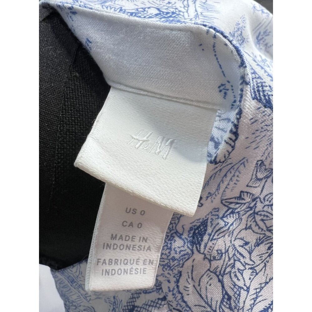 H&M Blue White Scenic Print Maxi Dress Women 0 Belted V-Neck Boho Summer - Picture 5 of 10